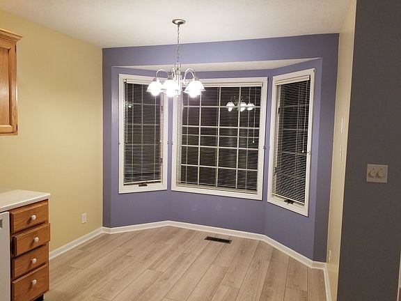 Kitchen nook eating area