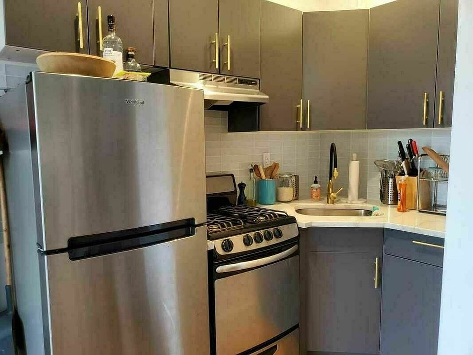 1st image of 901 Sterling Pl #3BB
