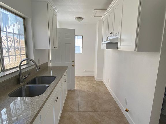 3rd image of 829 N Avenue 50 #B