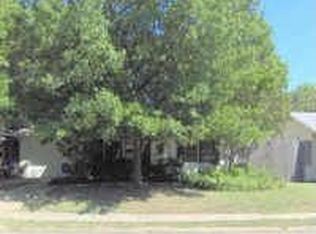 401 Highland Dr, Arlington, TX 76010