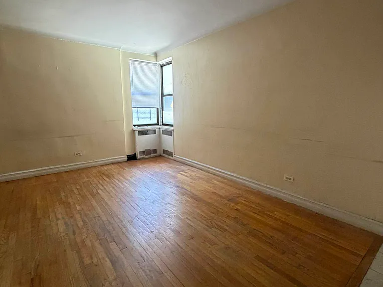 4015 Hampton St #1E — Photo 2