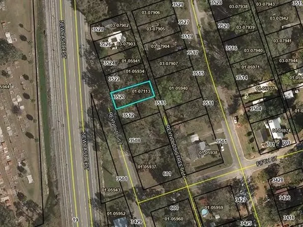 3520 Reynolds St #3524, Brunswick, GA 31520