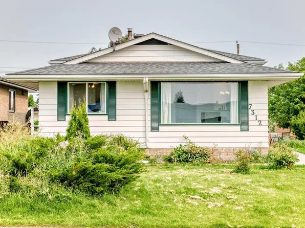 7312 Delwood Rd NW, Edmonton, AB T5C 3A7