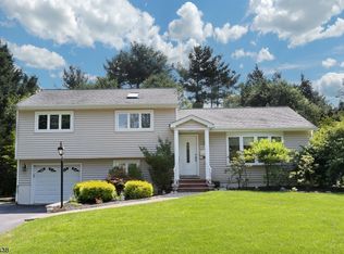 22 Ridge Rd, Harrington Park, NJ 07640