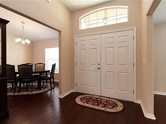 5th image of 2074 Charleston Ln