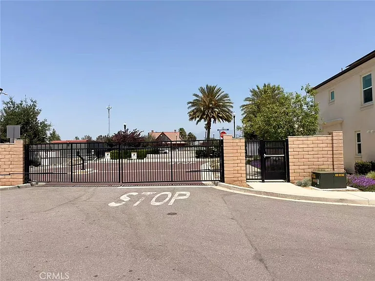 196 Bonita Ln — Photo 26