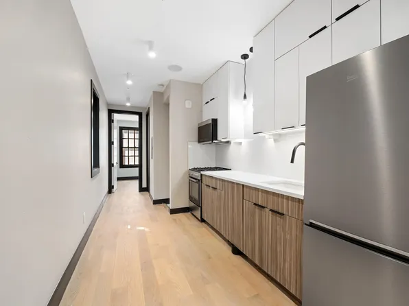 208 15th Street image 28 of 46