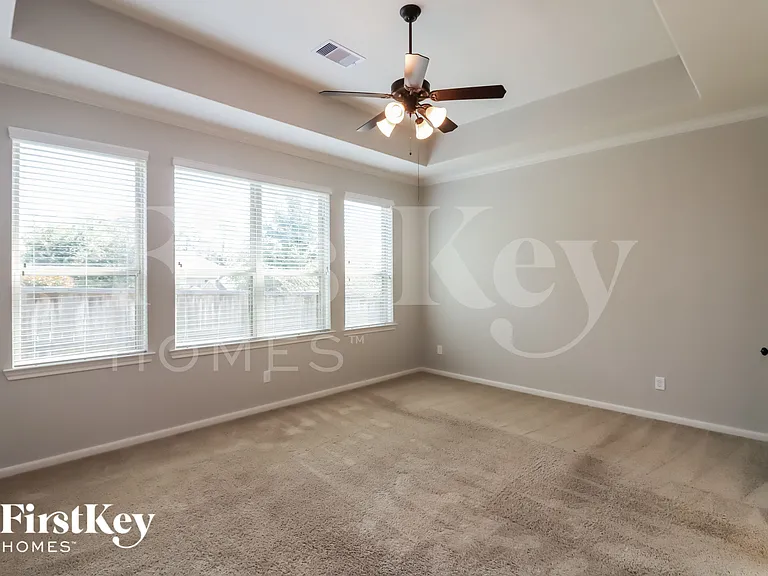 2 Bellshill Cir — Photo 9