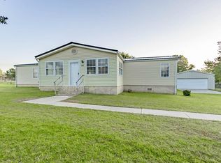 28 Evie Cir, Tifton, GA 31794