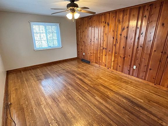 3rd image of 2300 Mount Olive Rd
