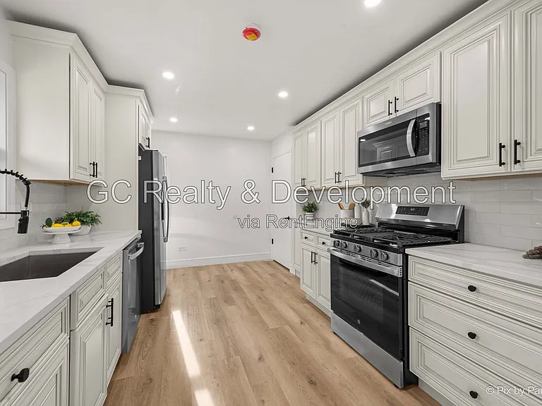 2015 Maplewood Rd — Photo 8