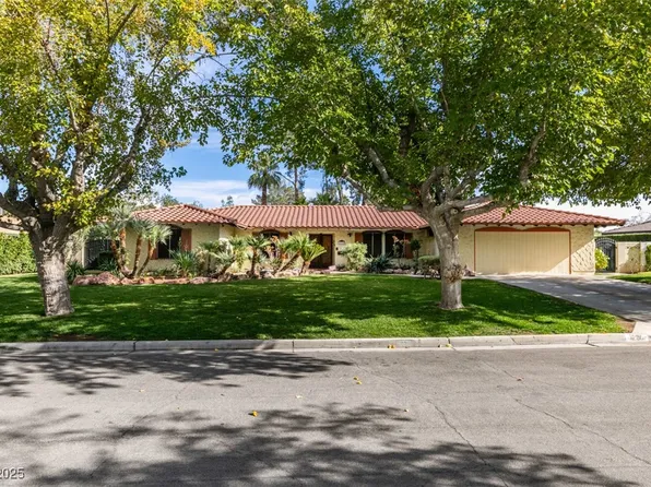 4220 W Pinecrest Cir, Las Vegas, NV 89121