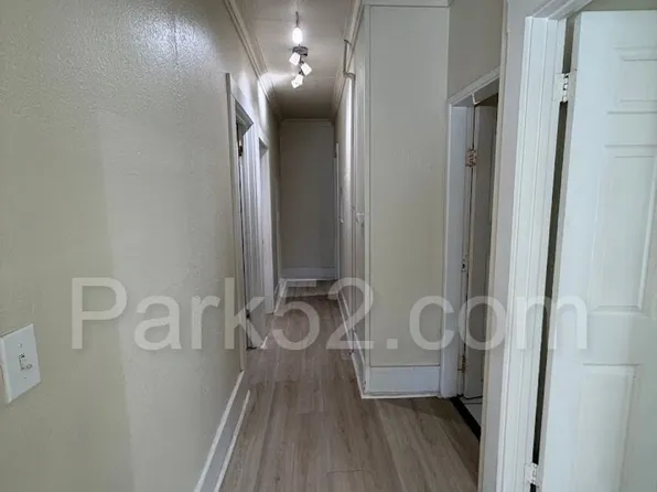 1711 S 9th St, Tacoma, WA