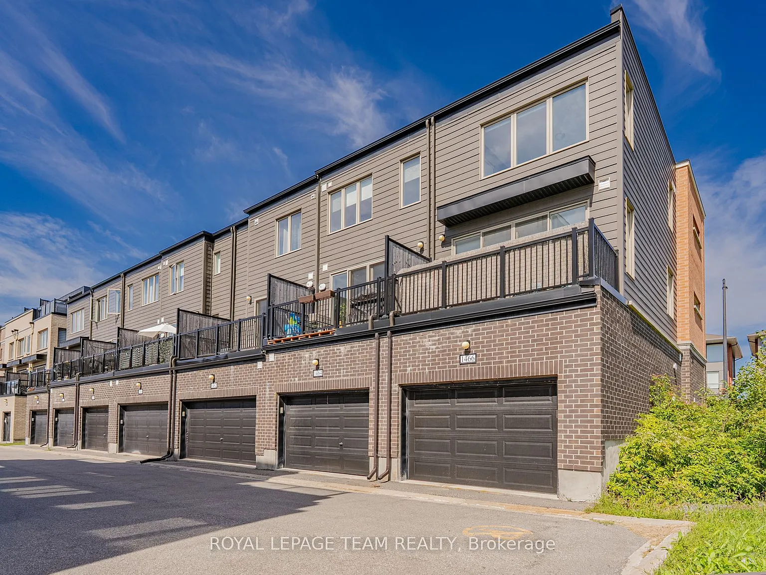 2 bed, $2,650 — Photo 4