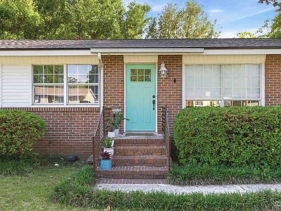 2nd image of 3751 Whispering Pines Dr