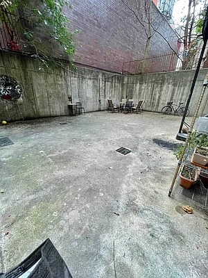 Rented by Fairbank Properties LLC | media 10