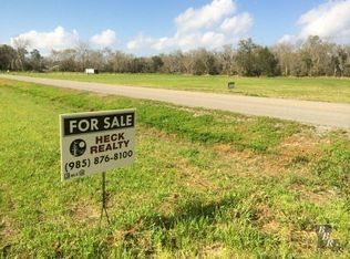 1525 Doctor Beatrous Rd, Theriot, LA 70397