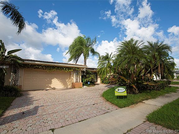 2nd image of 2365 Arch Creek Dr