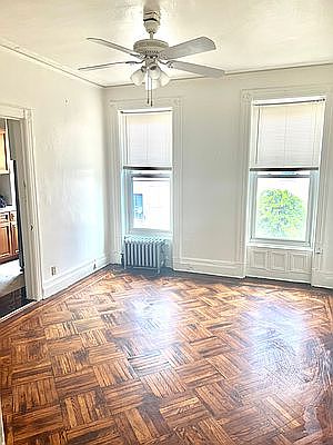 1st image of 445 Willoughby Ave #2
