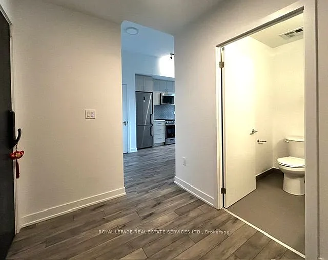 1005 Dundas St E #560 — Photo 14