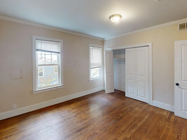 47 Iffley Rd #2 — Photo 1