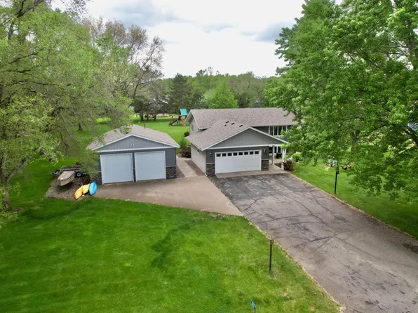 333 Pine Ridge Rd, Sartell, MN 56377