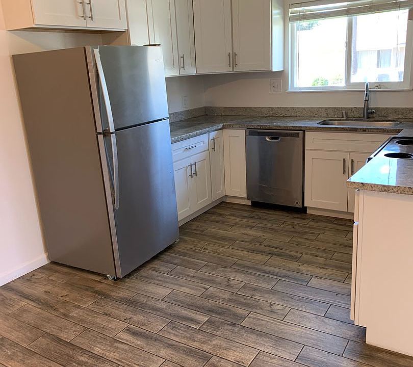 1st image of 3480-3482 Brookdale Dr #3480