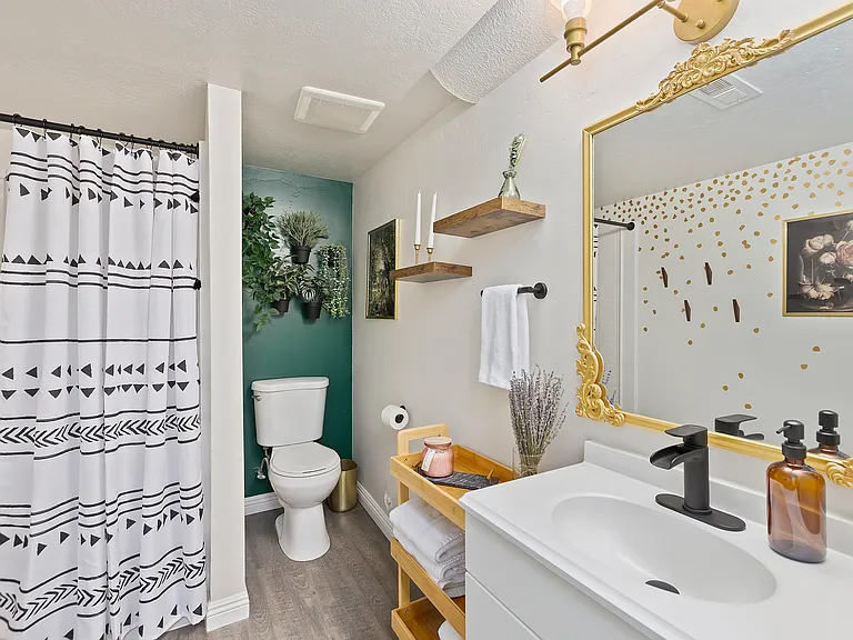 Downstairs Guest Bathroom