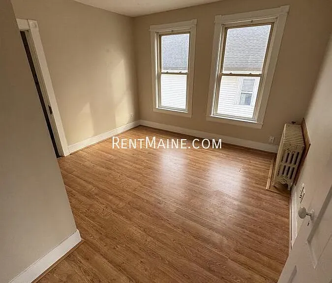 38 Oak St #2 — Photo 6