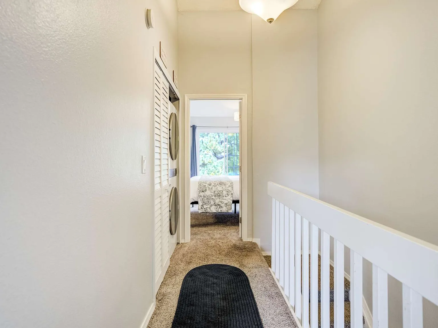 2 bed, 1088 sqft, $2,400 — Photo 2