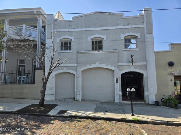118 Dock Street Apt 2, Wilmington, NC 28401