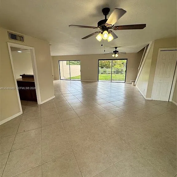 3167 Coral Springs Dr #1 — Photo 17