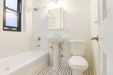 Rented by Hillel Realty Group