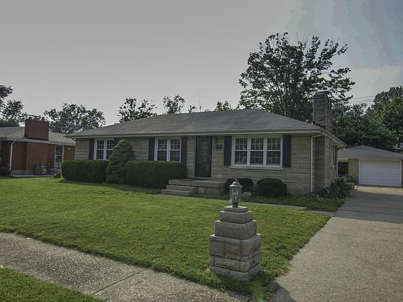 3rd image of 3007 Dale Ann Dr