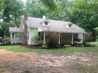 4040 Corinth Rd, Lexington, TN 38351