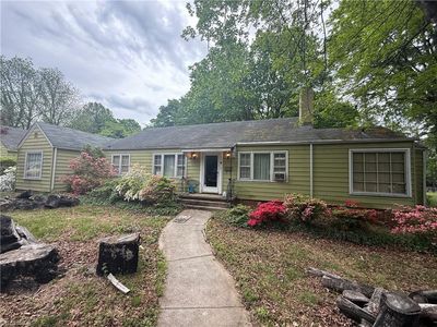 825 Crescent Dr, Reidsville, NC, 27320