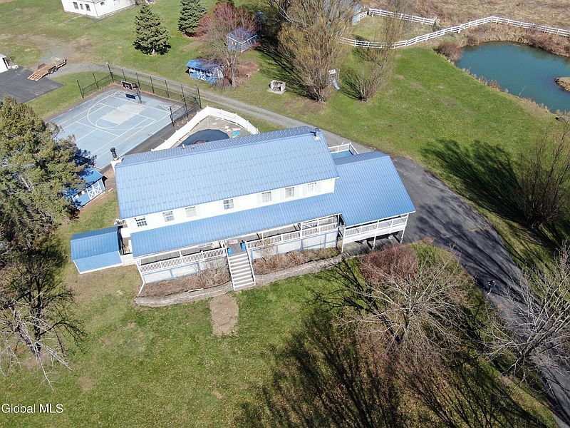 3rd image of 70 Town Office Road