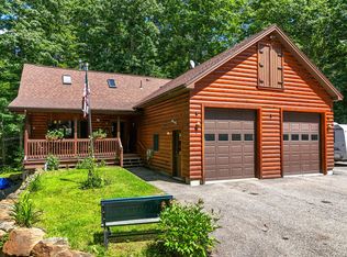1055 Camden Rd, Hope, ME 04847