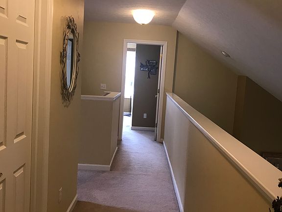 5th image of 167 Bridgewater Ln