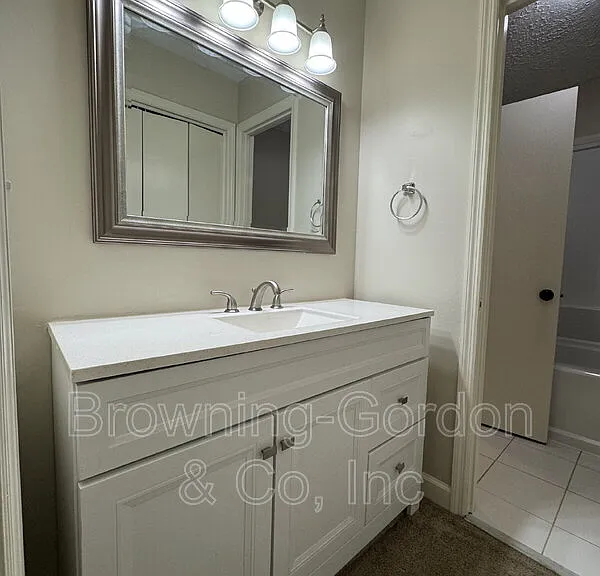 430 Stewarts Ferry Pike — Photo 10