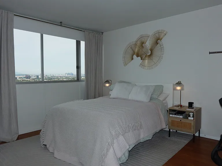 2170 Century Park E #1202 — Photo 10