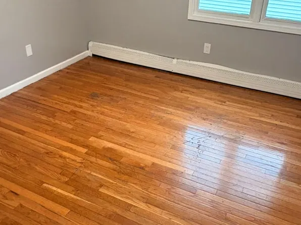 20 Clover Pl, New Haven, CT