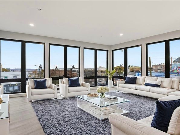 3516 Kennedy Blvd #304