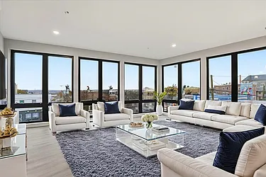 3516 John F Kennedy Boulevard