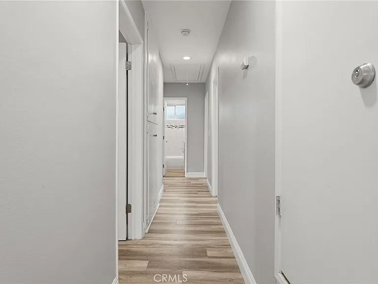 9754 Yolanda Ave — Photo 19
