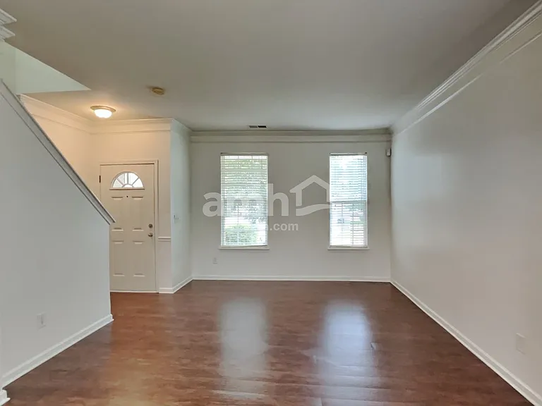 16314 Raptor Ct — Photo 6