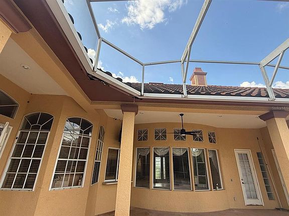 3rd image of 7608 San Remo Pl