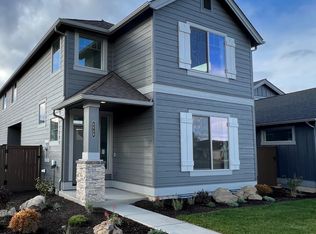 4649 SW 36th St, Redmond, OR 97756