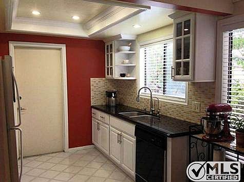 4th image of 609 Sartori Ave APT 1