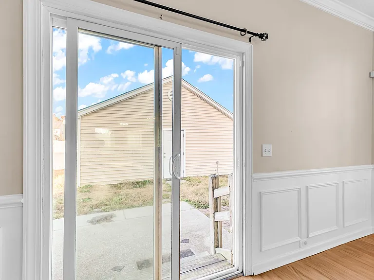 16 Bushwood Dr — Photo 39